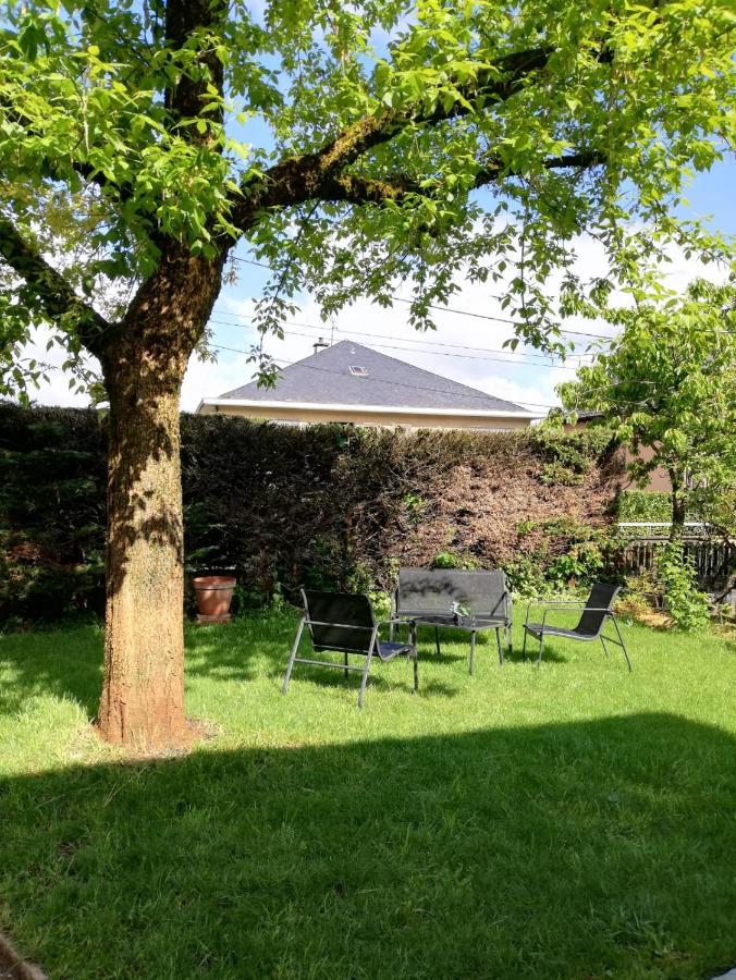 Studio Avec Jardin A Rodez Exterior foto